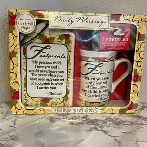 Daily Blessings , Footprints, Ceramic Mug and  Wall Plaque Three Piece Set. NIB
